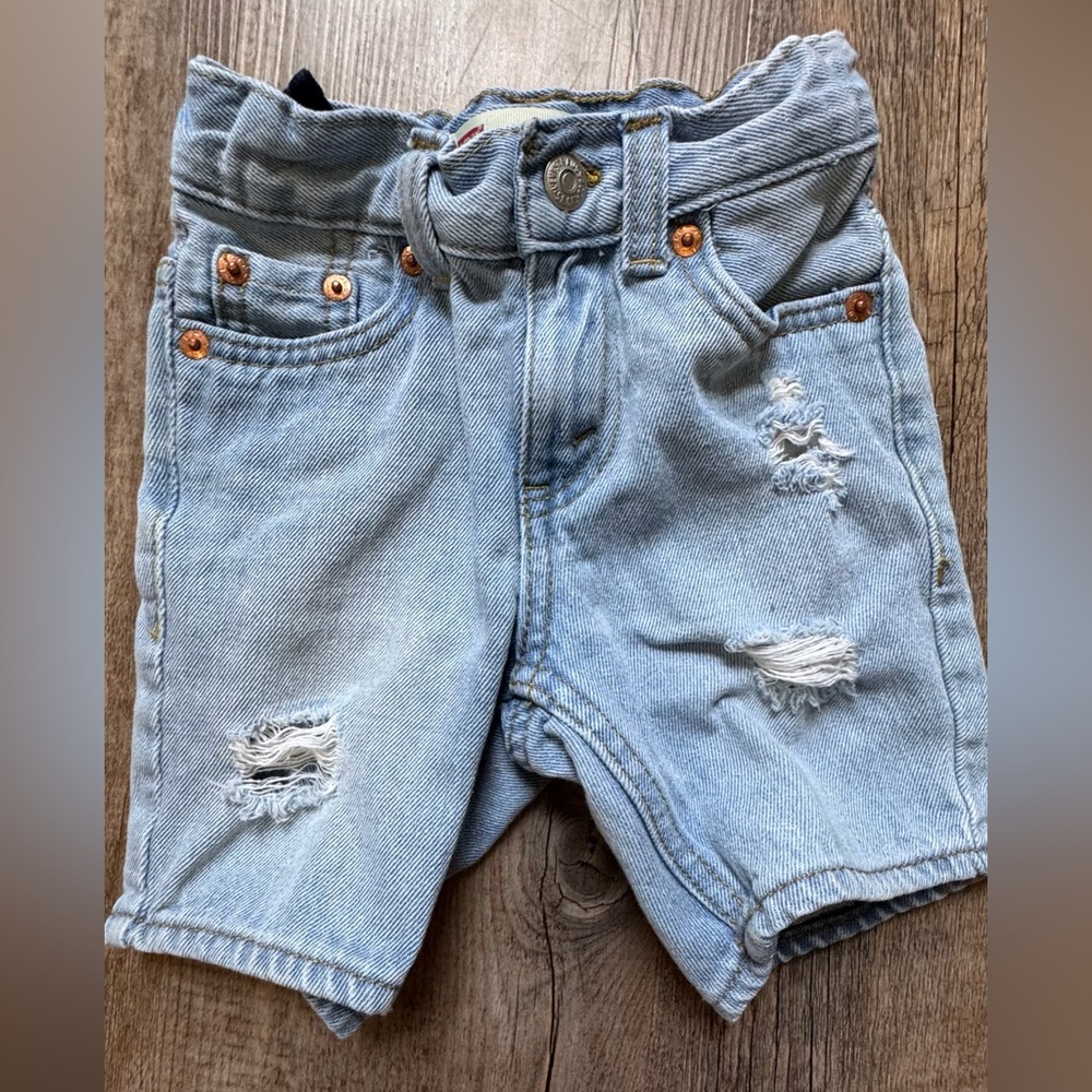 Levi's toddler Distressed Denim Shorts